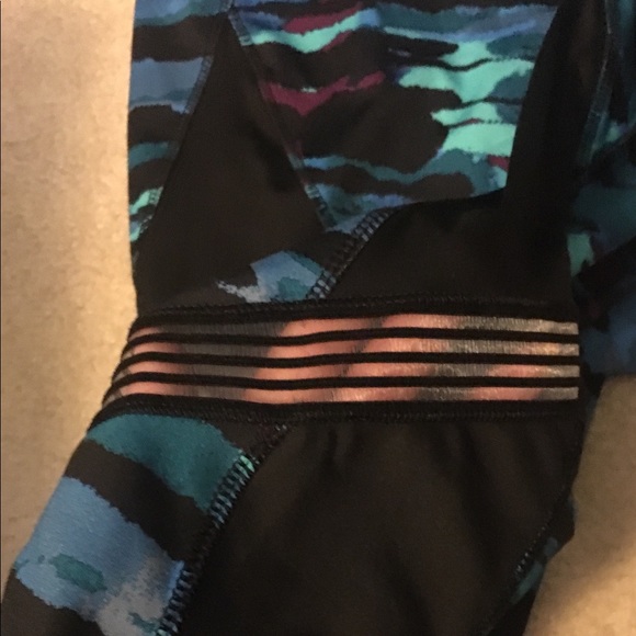 Asymmetrical colored capris! - Picture 3 of 3